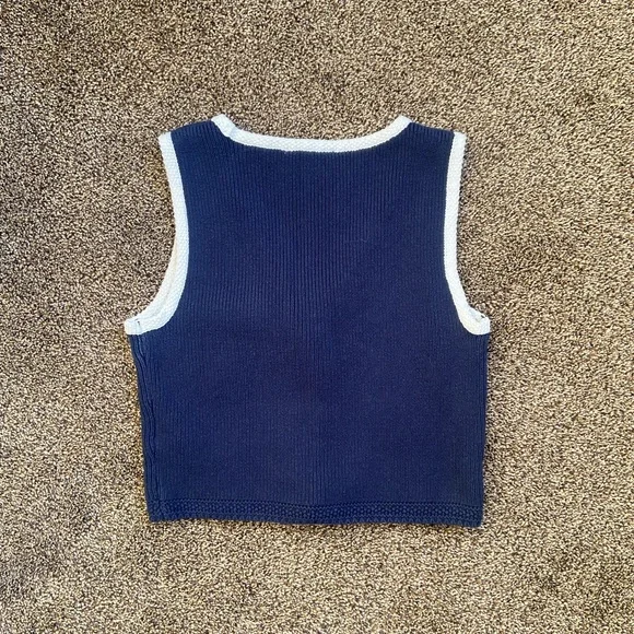 The A&F Mara Button-Up Sweater Vest Small Navy - Picture 7 of 7